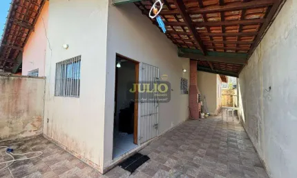 Casa à venda em Mongaguá, Baln Samas, com 2 quartos, com 68 m²