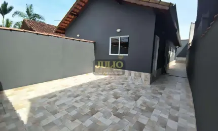 Casa à venda em Itanhaém, Jardim Suarão, com 2 quartos, com 56.35 m²