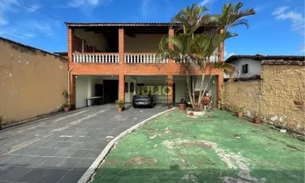 Sobrado à venda em Mongaguá, Agenor de Campos, com 2 quartos, com 217.69 m²