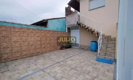 Casa com 2 quartos à venda na Vila Loty, Itanhaém , 61 m2 por R$ 250.000