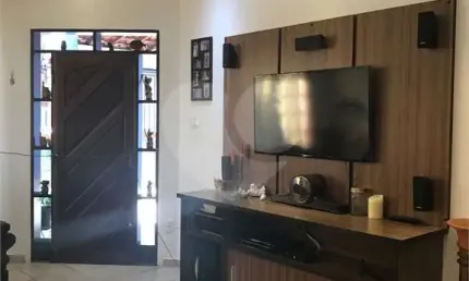 Casa com 3 quartos à venda em Parque Cidade Jardim - SP