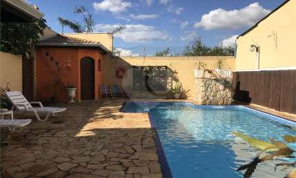 Casa com 3 quartos à venda em Vila Santa Terezinha - SP