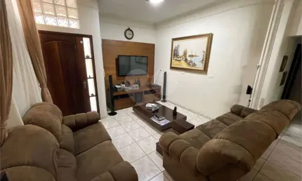 Casa com 8 quartos à venda na Rua Dulce Pinheiro de Moraes, Vila Inhamupe, Jundiaí