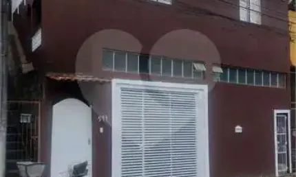 Sobrado com 5 quartos à venda em Jardim Santhiago - SP