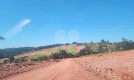 Terreno à venda na Avenida José Mezzalira, Ivoturucaia, Jundiaí