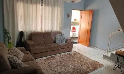 Casa com 3 quartos à venda em Parque Almerinda Pereira Chaves - SP