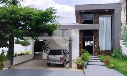 Condomínio com 3 quartos à venda em Residencial Vila Victoria - SP