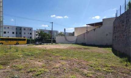 Terreno à venda ou para locação em Fazenda Grande - SP