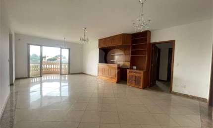 Apartamento com 4 quartos à venda em Vila Vianelo - SP