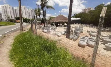 Terreno à venda na Comendador Gumercindo Barranqueiros, Jardim Santa Teresa, Jundiaí