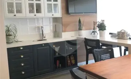 Apartamento com 3 quartos à venda em Anhangabaú - SP