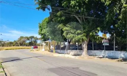Terreno à venda em Parque Almerinda Pereira Chaves - SP