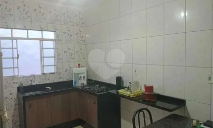 Casa com 2 quartos à venda em Jardim Novo Mundo - SP