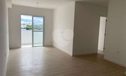 Apartamento com 3 quartos à venda em Engordadouro - SP