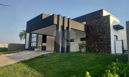 Casa em condomínio fechado com 3 quartos à venda na Avenida Alberto João Luchesi, Caxambu, Jundiaí