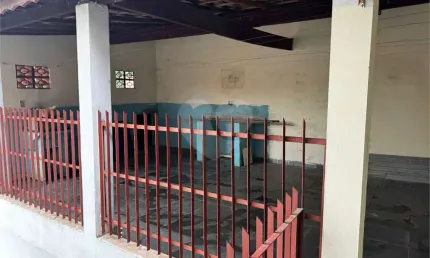 Casa com 3 quartos à venda em Parque Almerinda Pereira Chaves - SP