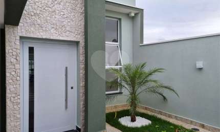 Casa com 3 quartos à venda em Residencial Tosi - SP