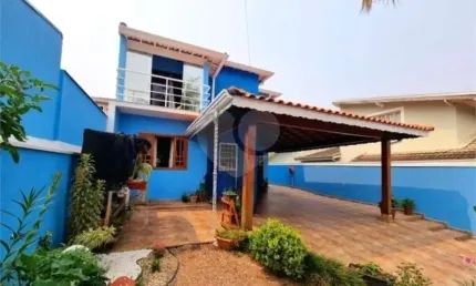 Sobrado com 3 quartos à venda em Residencial Girassol - SP