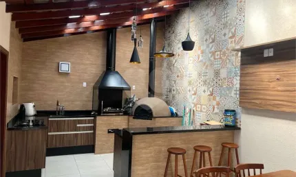 Sobrado com 2 quartos à venda em Jardim Marambaia - SP