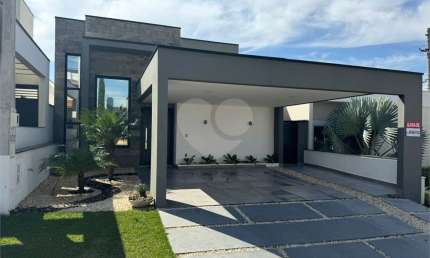 Condomínio com 3 quartos à venda ou para locação em Centro (jacaré) - SP