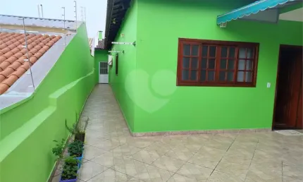 Casa com 2 quartos à venda na Castinauta Martins, Jardim Martins, Jundiaí