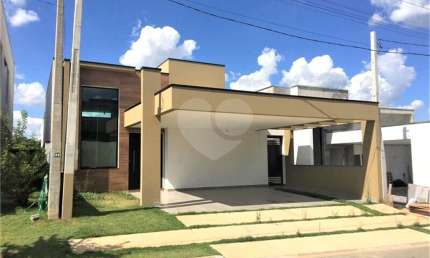 Condomínio com 3 quartos à venda em Centro (jacaré) - SP