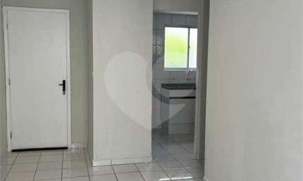 Apartamento com 3 quartos à venda em Residencial Terra Da Uva - SP