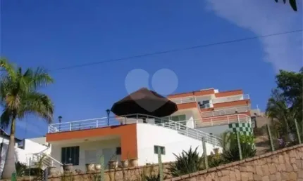 Condomínio com 4 quartos à venda em Residencial Village Morro Alto - SP