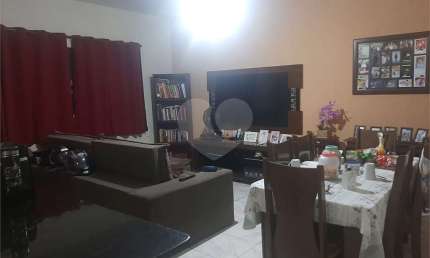Casa com 3 quartos à venda em Residencial Jardim Perolla - SP