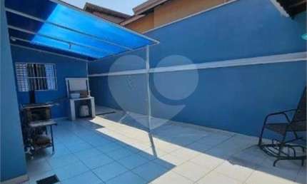 Casa com 3 quartos à venda em Parque Santa Isabel - SP