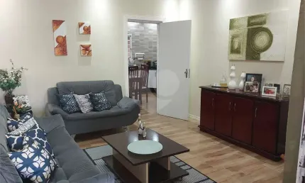 Casa com 3 quartos à venda em Parque Residencial Califórnia - SP