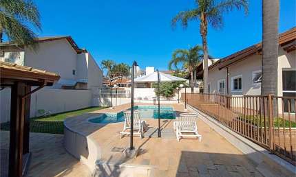 Casa com 3 quartos à venda em Villaggio Capríccio - SP