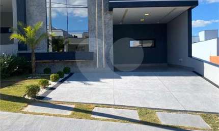 Condomínio com 3 quartos à venda em Loteamento Park Gran Reserve - SP