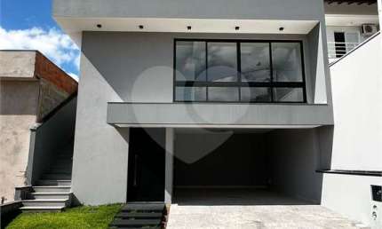 Condomínio com 3 quartos à venda em Parque Cecap - SP