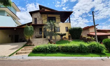 Casa com 3 quartos à venda em Villaggio Capríccio - SP