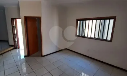 Casa com 3 quartos à venda na Epaminondas Neves, Jardim Astro, Sorocaba