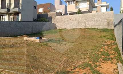 Terreno em condomínio fechado à venda na Dos Pinheiros, Jardim Novo Mundo, Jundiaí