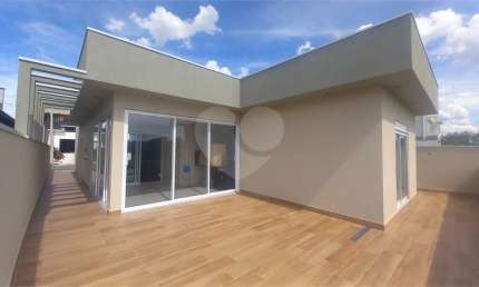 Condomínio com 3 quartos à venda em São Venâncio - SP