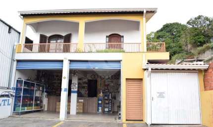 Casa com 3 quartos à venda em Jardim Campo Limpo - SP