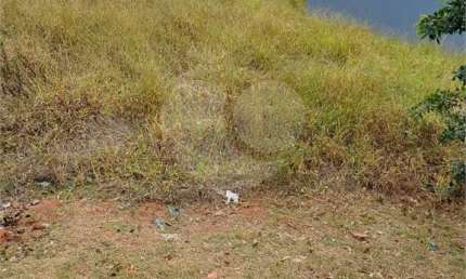 Loteamento à venda em Condomínio Villa Verde Bragança - SP