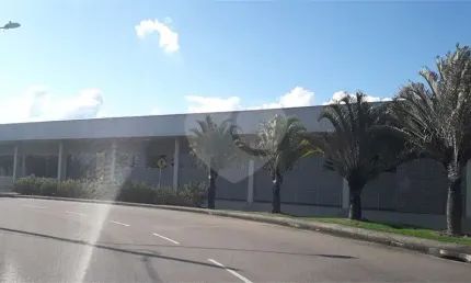 Prédio para alugar na Rua Dom Pedro I, Vila Salles, Atibaia