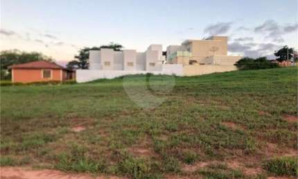 Terreno à venda em Riviera De Santa Cristina Ii - SP