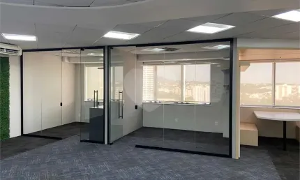 Sala comercial para alugar na Avenida Dona Manoela Lacerda de Vergueiro, Anhangabaú, Jundiaí