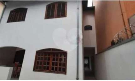 Casa com 3 quartos à venda na Dos Fioresis, Vila Jeriva, Várzea Paulista