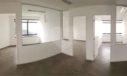 Sala comercial à venda na Avenida Francisco Matarazzo, Barra Funda, São Paulo