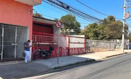 Prédio inteiro à venda em Loteamento Lanfranchi - SP