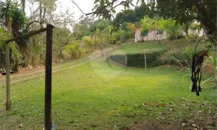Chácara com 2 quartos à venda em Terras De Santa Cruz - SP