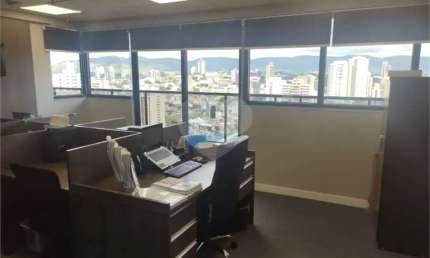 Sala comercial à venda na Rua Anchieta, Vila Boaventura, Jundiaí