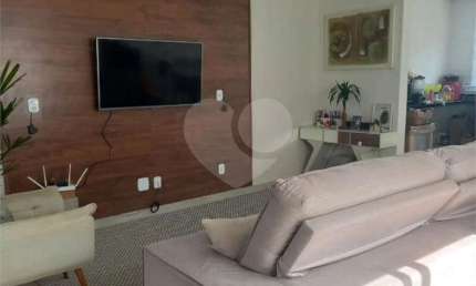 Casa com 3 quartos à venda em Jardim Vale Verde - SP