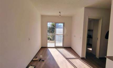 Apartamento com 2 quartos à venda em Vila Nambi - SP